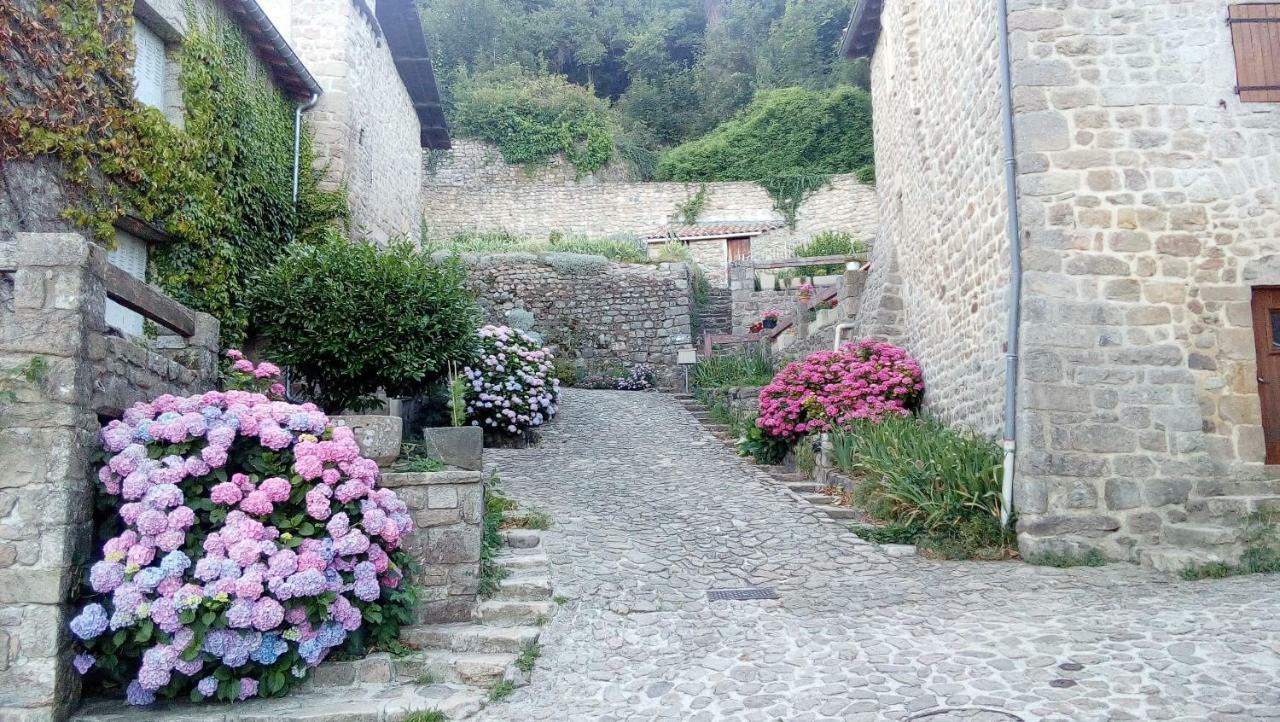 Les Soleillas Pour Votre Zen'Ittude Chalencon Bagian luar foto